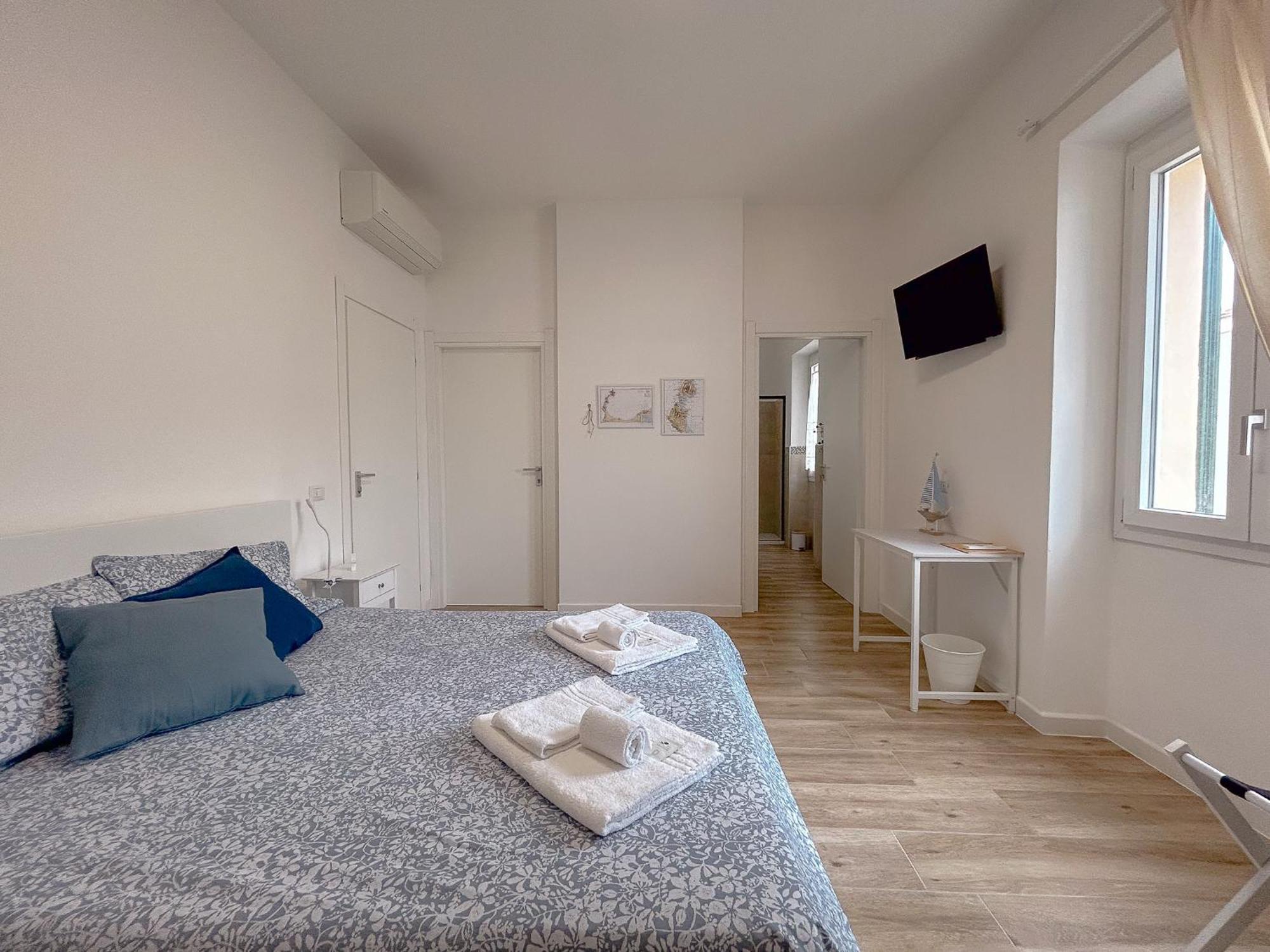La Marina - Rooms In Стинтино Екстериор снимка