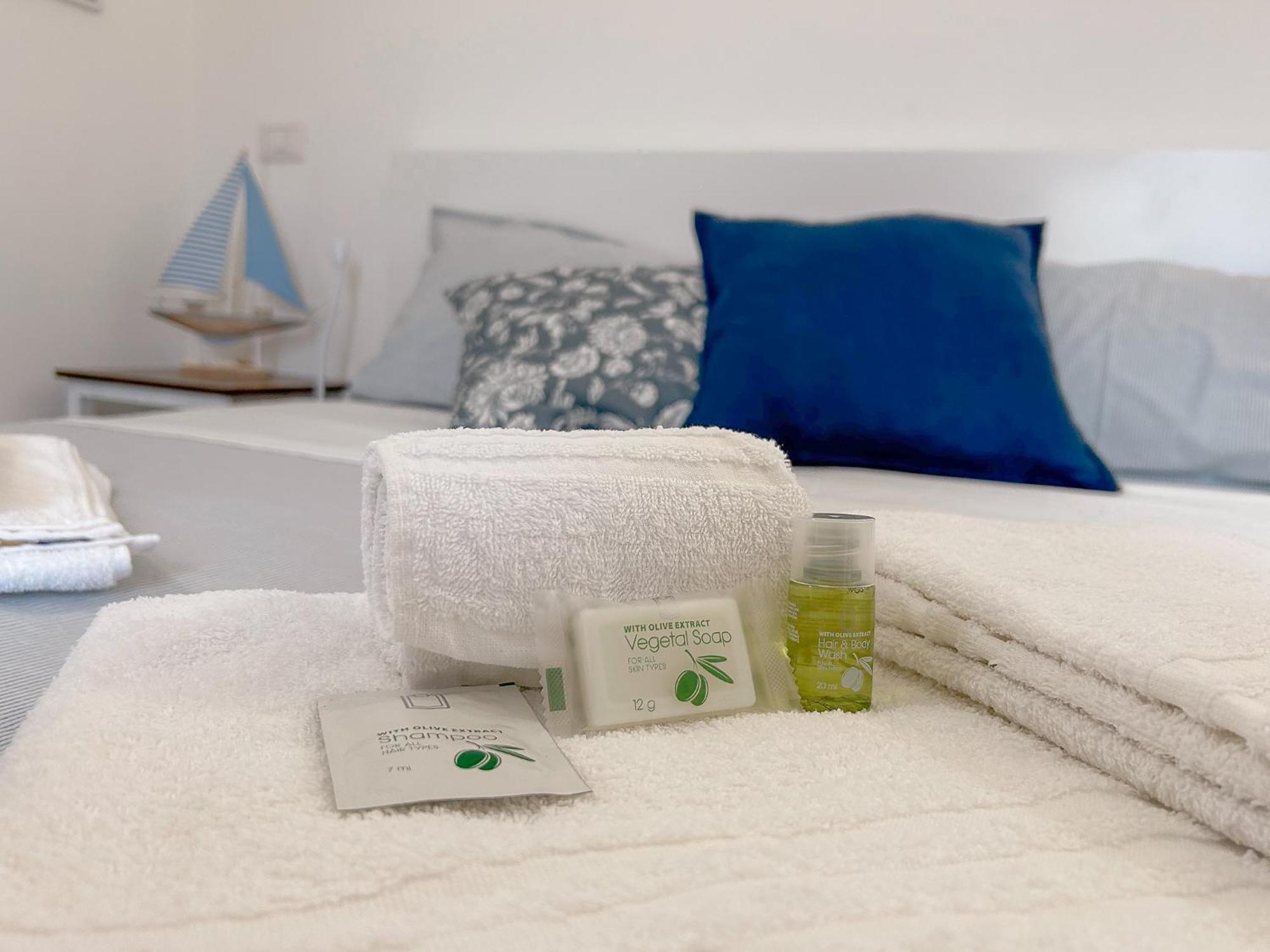 La Marina - Rooms In Стинтино Екстериор снимка