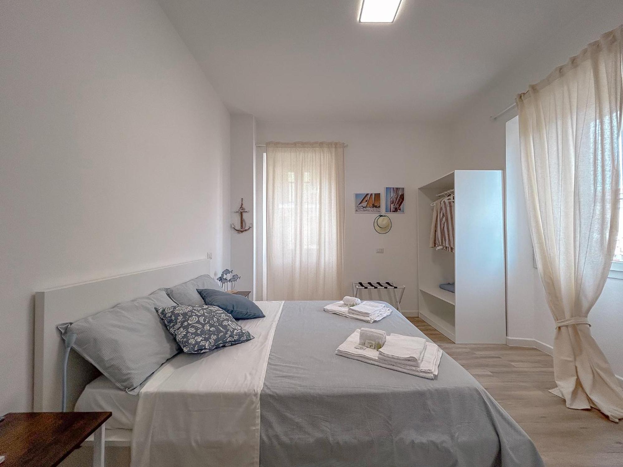 La Marina - Rooms In Стинтино Екстериор снимка