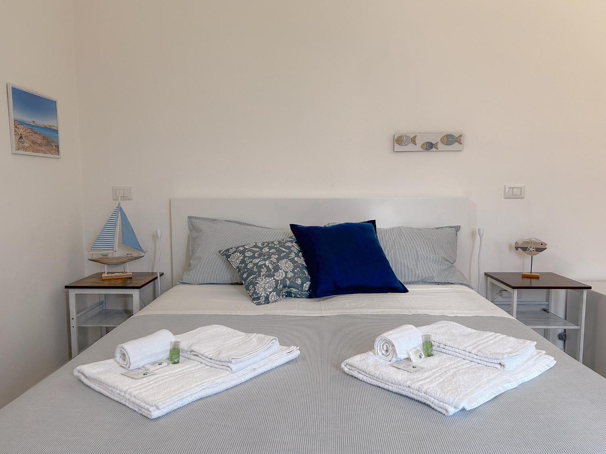 La Marina - Rooms In Стинтино Екстериор снимка
